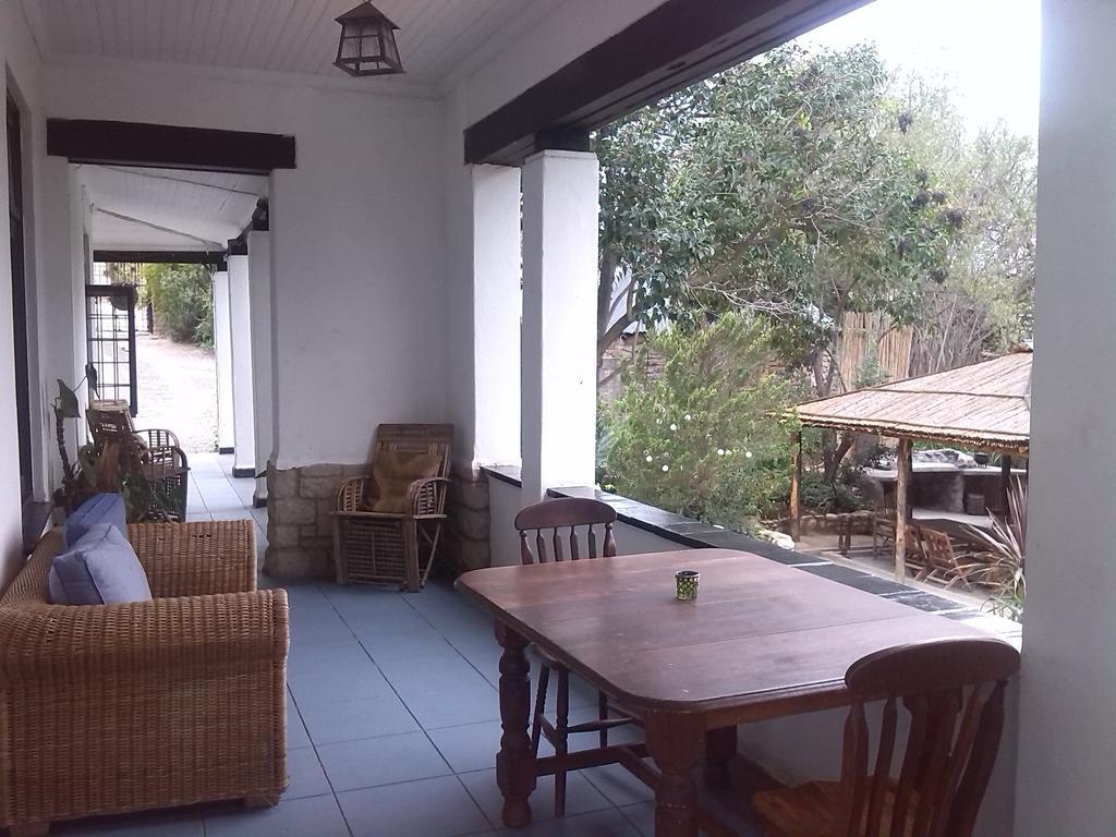 Karoo Soul Hostel Oudtshoorn Bilik gambar